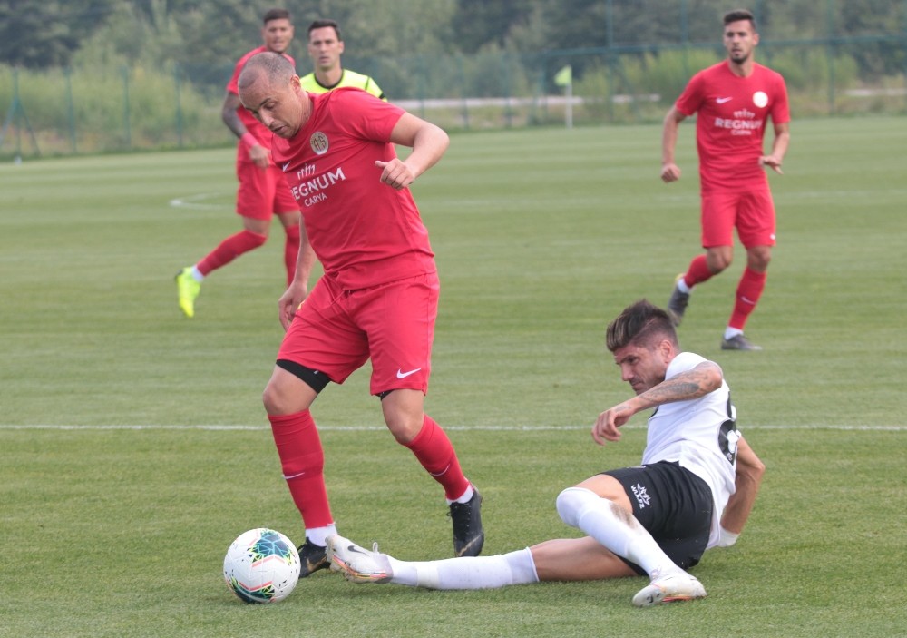 Hazırlık maçı: Antalyaspor: 0 - Fatih Karagümrük: 0 