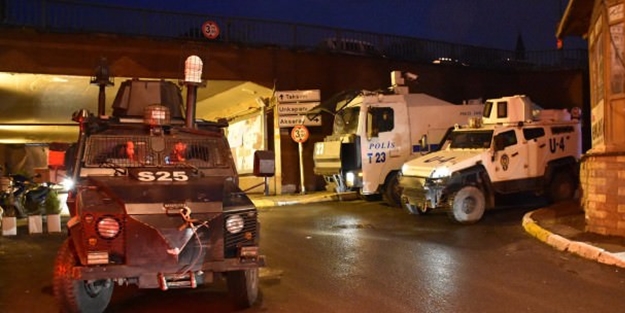 HDP'ye operasyon: Gözaltına alındı