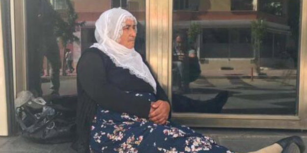 HDP binası önünde bir aile daha eylemde!
