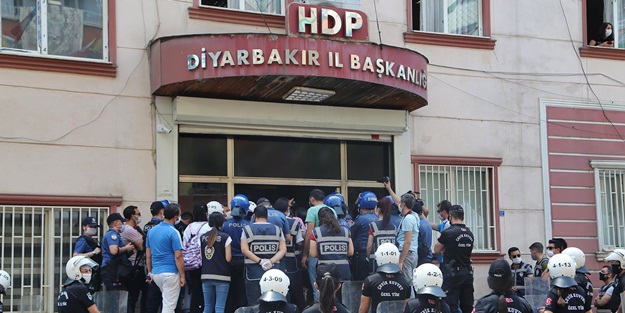 HDP binasından çıktı! Gizli bölmede bulundu