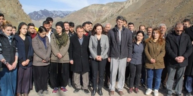 HDP heyeti Yüksekova’ya alınmadı