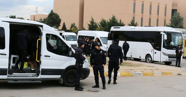 HDP Kocaeli, Darıca ve Gebze eş başkanları gözaltında