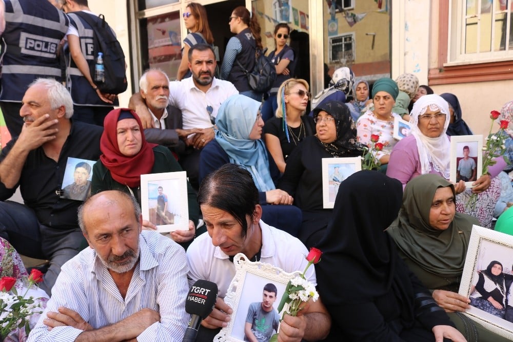 HDP önünde eylem yapan ailelerin sayısı 21’e yükseldi 