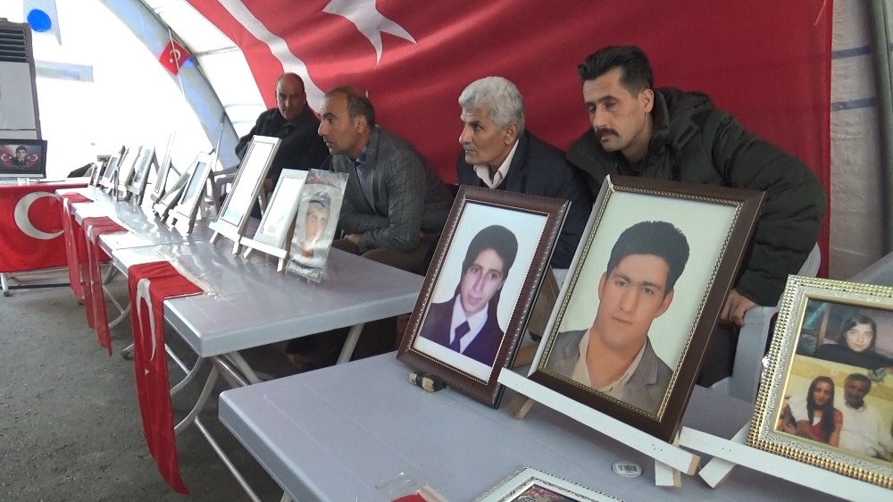 HDP önündeki evlat nöbeti 179’uncu gününde 