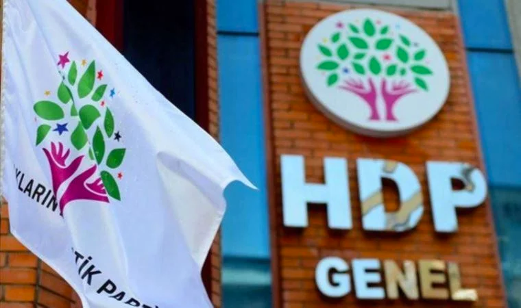 HDP'den büyük uyanıklık! Sizin ananız güzel mi