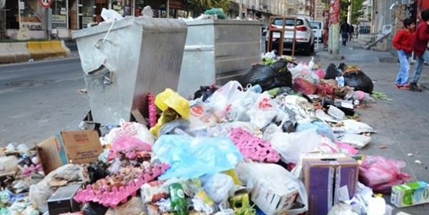 HDP'den çöp terörü