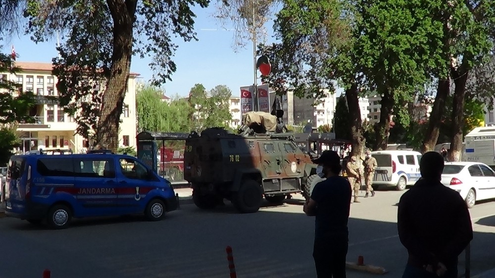 HDP’li Belediye başkanı gözaltına alındı 