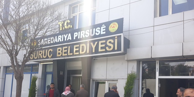 HDP'li belediyeler işçi kıyımına devam ediyor! 9 kişiyi daha işten çıkardılar