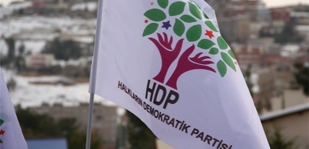 HDP'li Eşbaşkanlar Yunanistan'a kaçtı