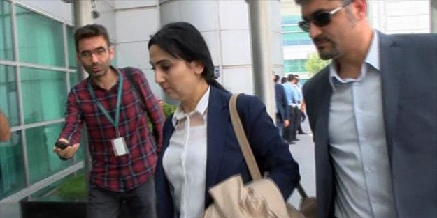 Dokunulmazlıklar kalktı Figen gitti
