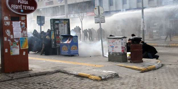 HDP'li gurup Van'ı bir birine kattı!