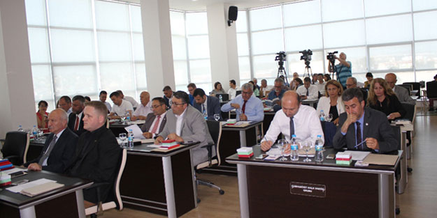 HDP’li ismin kızı CHP’li belediyede işe alınınca ortalık karıştı