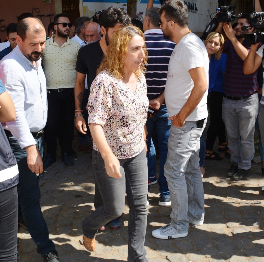 HDP’li Milletvekili Aydeniz’in 
