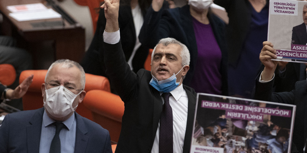 HDP'li Ömer Faruk Gergerlioğlu'na ilk destek 'militan' Kaftancıoğlu'ndan geldi
