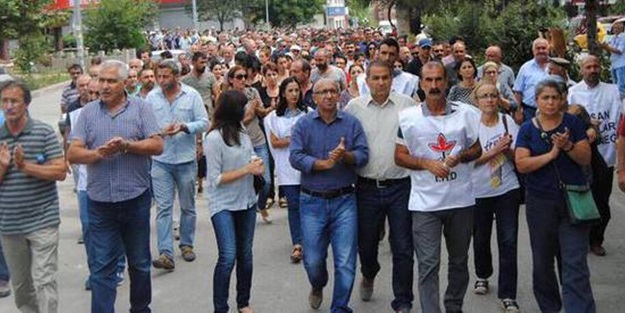 HDP'li vekil o hainler için yürüdü