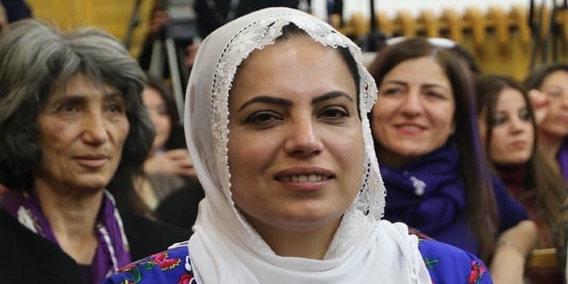 HDP'li vekilden evlat nöbetindeki acılı ailelere alçak hakaret