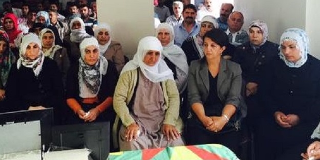 HDP'li vekilden Teröristin ailesine başsağlığı