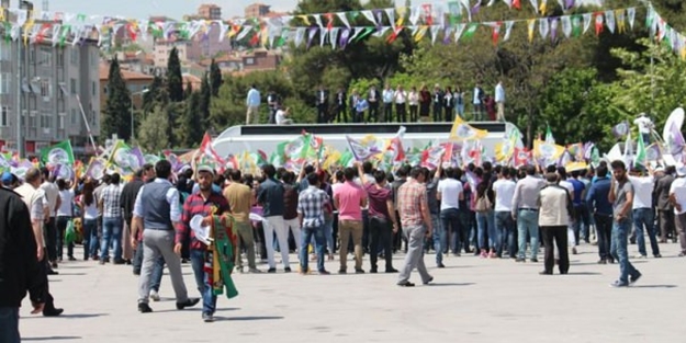 Bu sayıyla düğün salonu dolmazdı