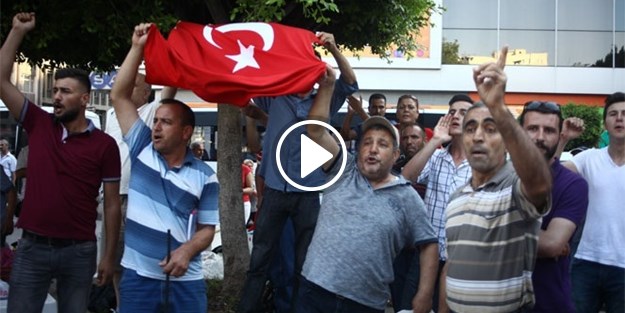 HDP’nin basın açıklamasına 'Türk bayraklı' protesto