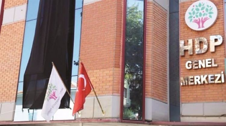 HDP'nin çaycısı bakın kim çıktı!