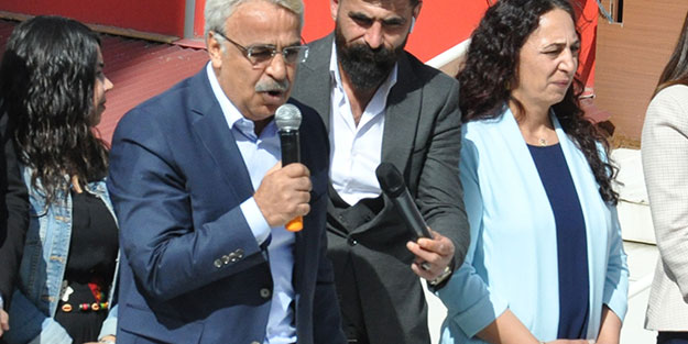 HDP'ye Kars'ta tokat!