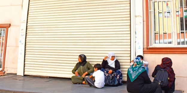 HDP'ye kepenk kapattırmışlardı! 'PKK'yı anne yüreği bitirecek!'