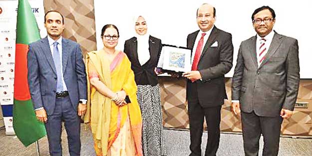 Hedef 2 milyar dolar ticaret hacmi