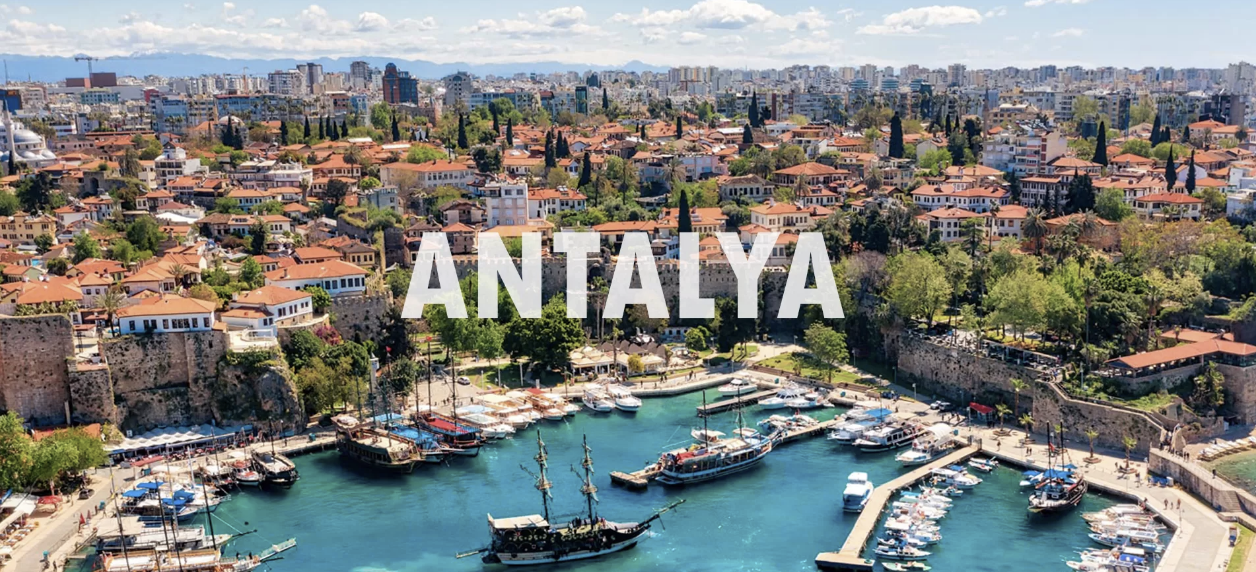 Hedef yolunda ilerleniyor! Antalya'ya iki ayda 500 bin turist akın etti!