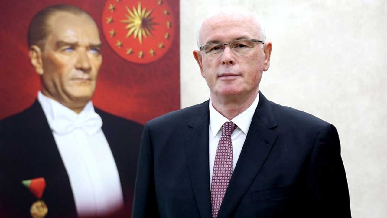 "Hedefimiz CHP’nin Türkiye’de iktidar olmasıdır" diyen CHP'li başkan çukurları bile onaramıyor