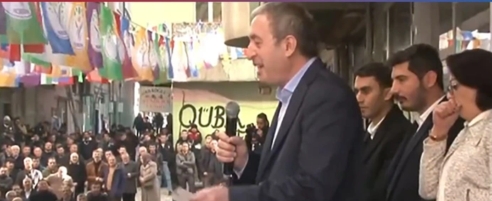 HEDEP lideri Cuma vakti miting yapınca… Cuma namazıyla ilgili öyle bir şey dedi ki… Skandal sözler