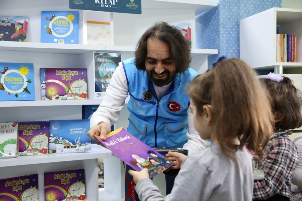 “Hediyem Kitap Olsun” projesiyle 500 bin kitap dağıtıldı
