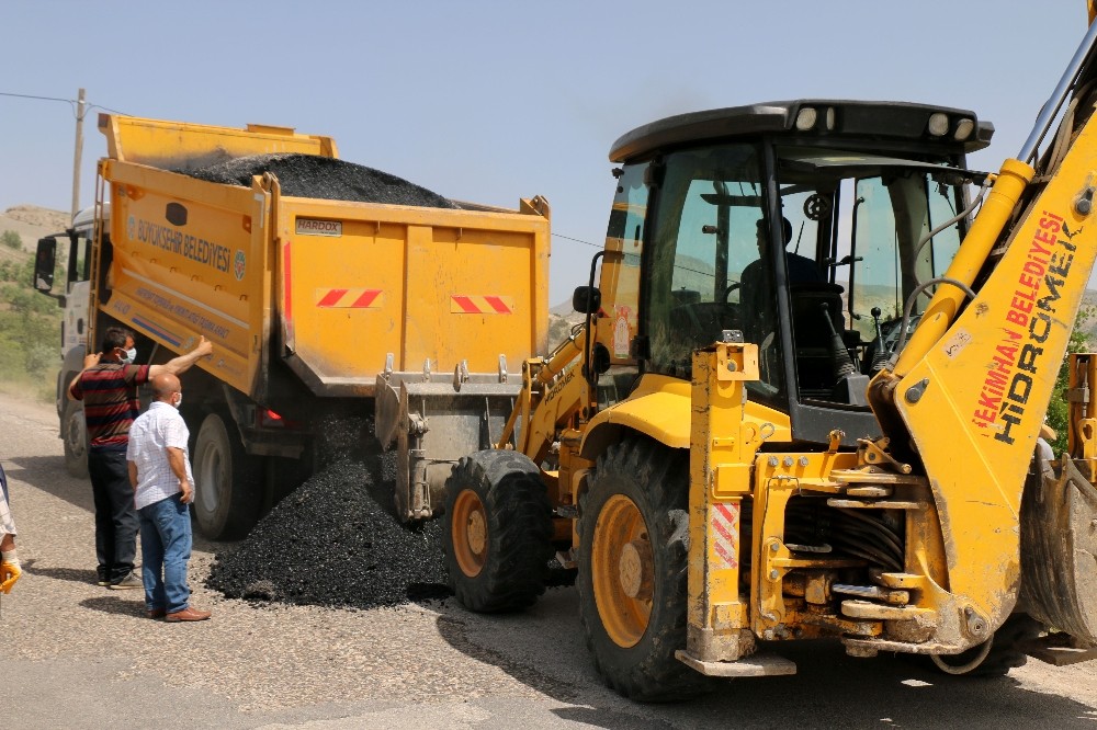 Hekimhan’da asfalt çalışmaları başladı 