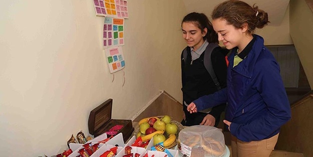 Helal olsun... Bu kantin hiç açık vermiyor