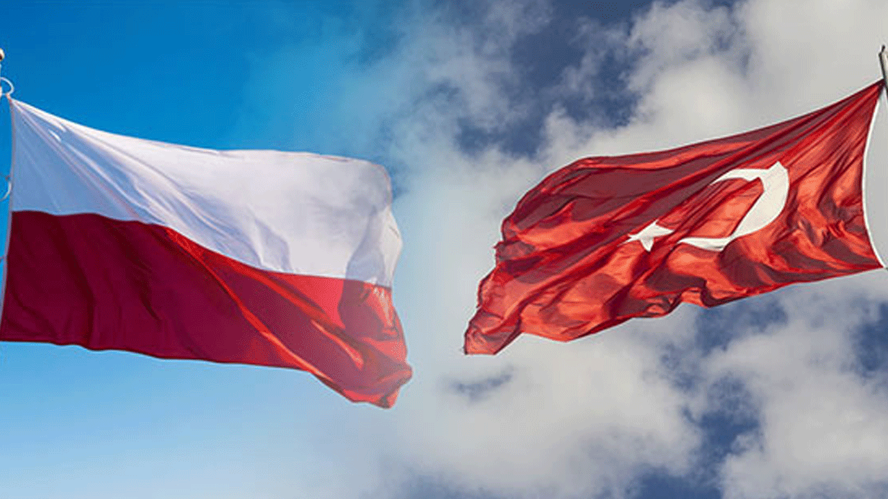 Helal olsun! Polonya'dan Türkiye kararı
