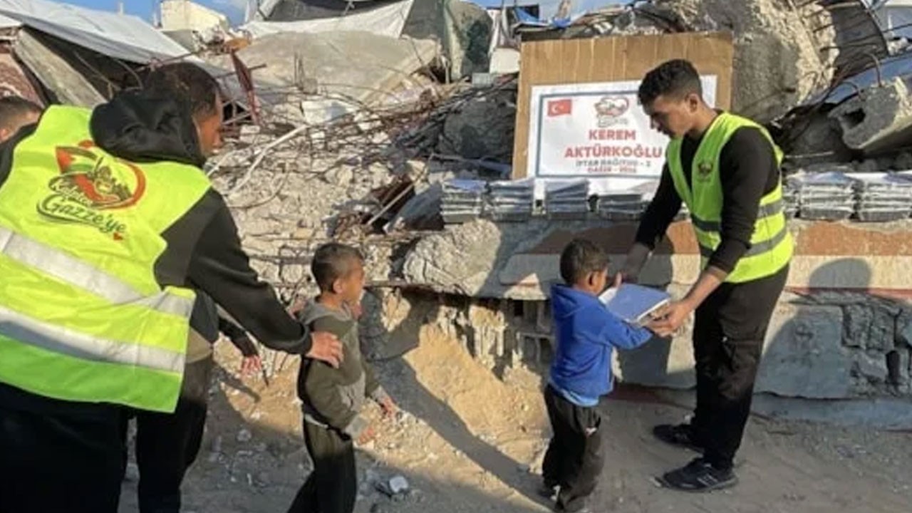 Helal sana Kerem! Gazze'de iftar verdi