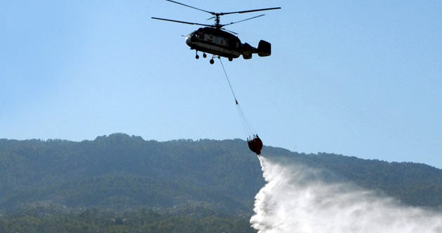 Yangın söndürme helikopteri düştü