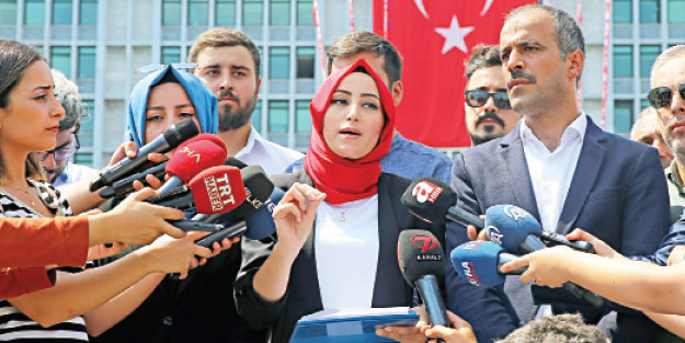 Hem çıkardılar hem de karaladılar