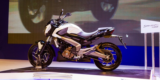 Hem güvenli, hem yüksek performanslı 'Bajaj Dominar400' Türkiye'de