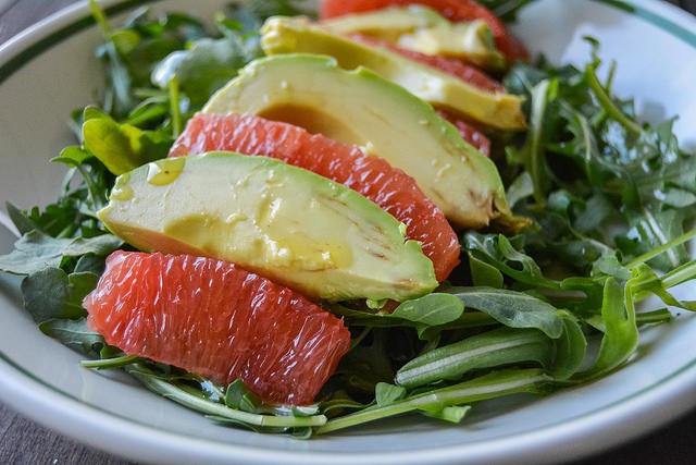 Hem lezzetli hem sağlıklı: Detoks greyfurt salatası