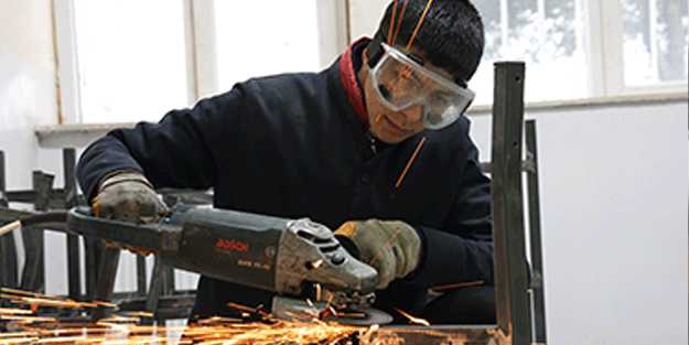 Hem öğreniyorlar hem kazanıyorlar! Darphane gibi bir lise okul daha