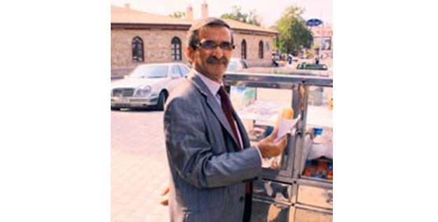 Hem simitçi hem işadamı