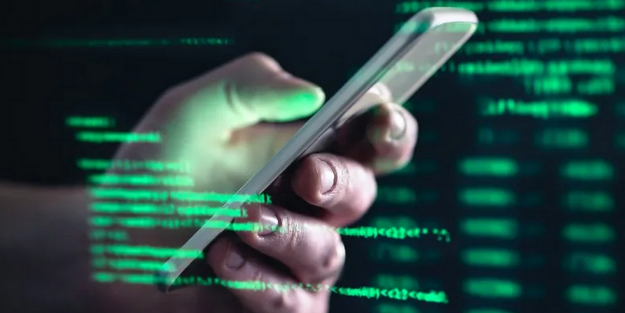 Hemen silin: Kredi kartınızdan izinsiz para çeken 12 uygulama!