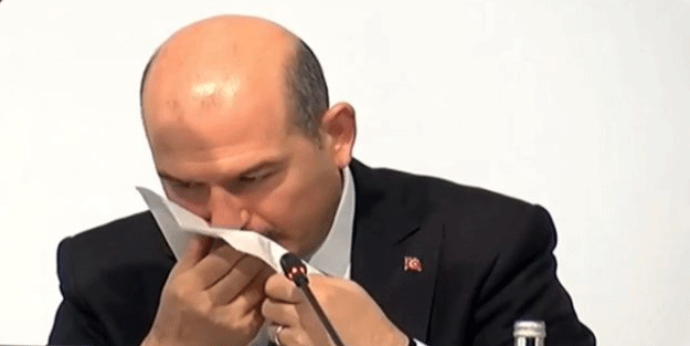 Hemen yayını kestiler! Süleyman Soylu canlı yayında korkuttu
