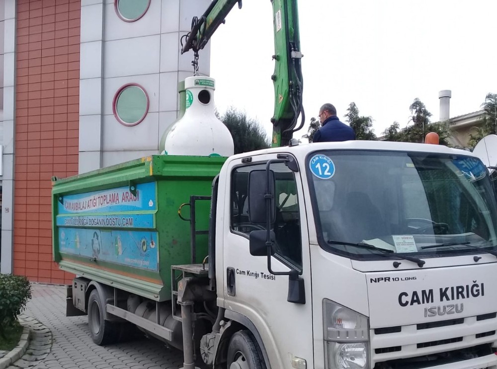 Hendek Belediyesi 2019’da 600 kilo yağ ve 643 ton atık pil topladı 