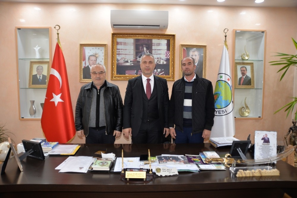 Hendek’te su kuyusu ve battaniye için yardım kampanyası başlatıldı 