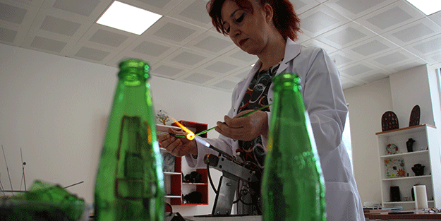 Hepsi birbirinden ilginç Atık soda şişelerinden neler oluyormuş neler