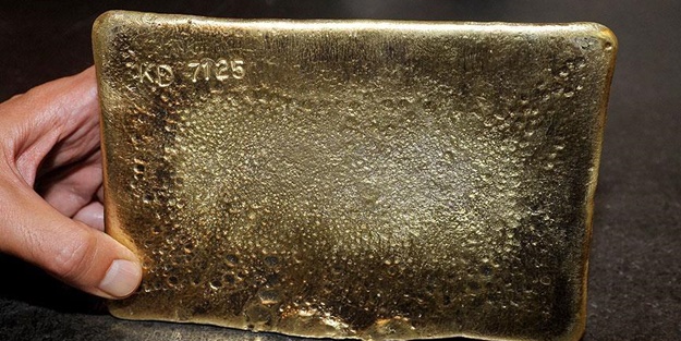 Her çarpışmadan 700 katrilyon kilogram altın!