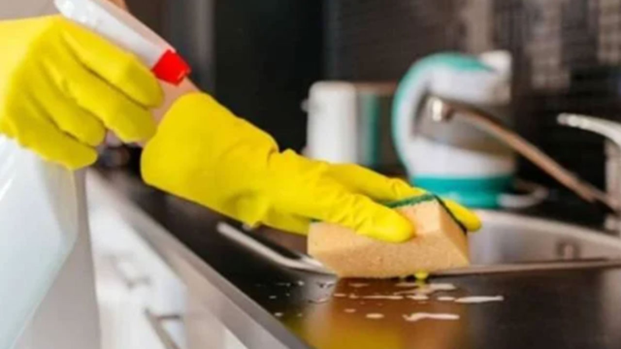 Her eve giriyordu! Skandal iddia üzerine 3 temizlik markası hakkında soruşturma başlatıldı