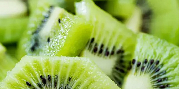 Her gün 1 tane yiyen doktor yüzü görmüyor! 4 günde iyileştiren meyve! Tane tane: İşte detaylar…