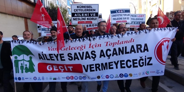 Her ilde büyük tepki! "Sapkın LGBT çetelerine hayır!"